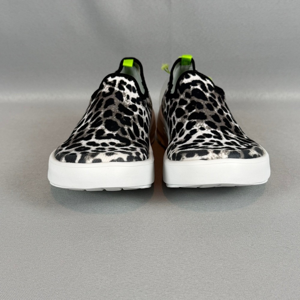 Oofos OOmg Eezee Recovery Sneakers Womens 5 Cheetah Slip-On Light Shoes New NIB - Picture 3 of 8